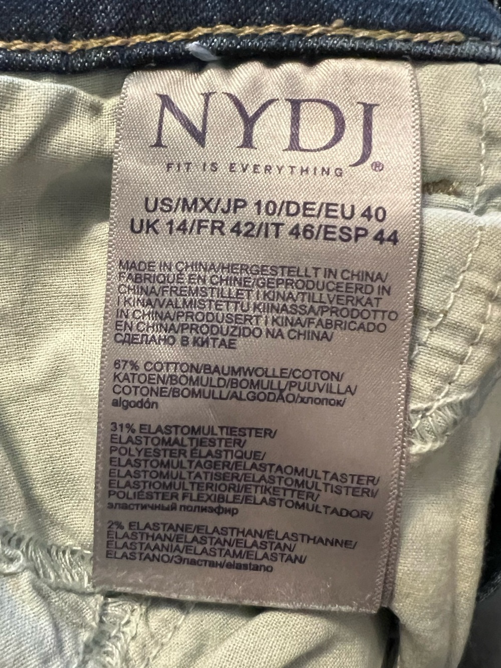NYDJ Marilyn Straight Leg Jeans with lift x tuck technology size 10 (AA110) - Picture 9 of 10